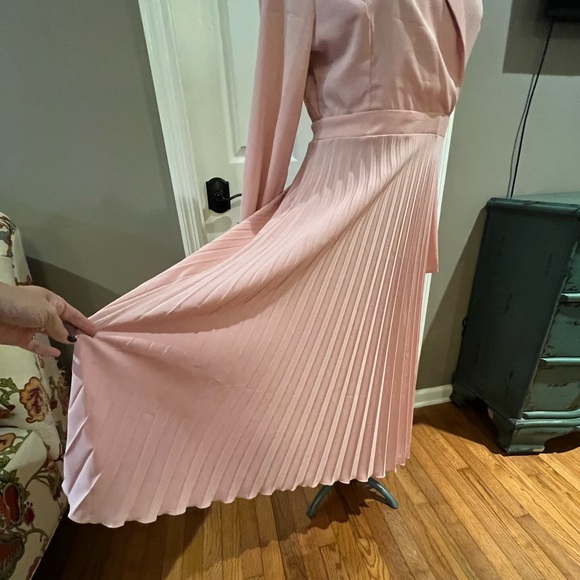Retro style pink satin dress pleated skirt side zip size L - Picture 4 of 6
